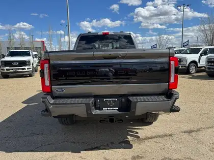 2026 Ford F-350 PLATINUM w/FX4, 5th WHL PREP, MNRF & 2KW PRO PWR - Photo 4