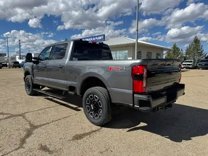 2026 Ford F-350 PLATINUM w/FX4, 5th WHL PREP, MNRF & 2KW PRO PWR - Photo 5