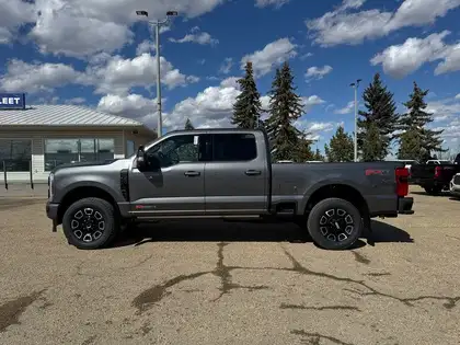 2026 Ford F-350 PLATINUM w/FX4, 5th WHL PREP, MNRF & 2KW PRO PWR - Photo 6