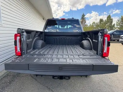 2026 Ford F-350 PLATINUM w/FX4, 5th WHL PREP, MNRF & 2KW PRO PWR - Photo 16