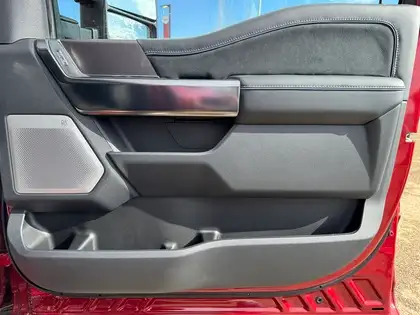 2026 Ford F-350 PLATINUM w/FX4, 5th WHL PREP, MNRF & 2KW PRO PWR - Photo 19