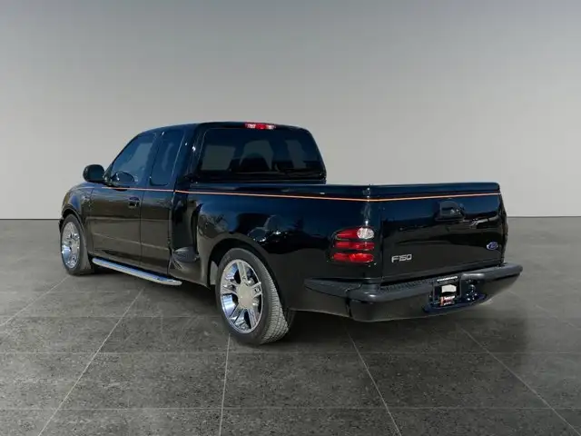 2000 Ford F-150 Series XL - Photo 4