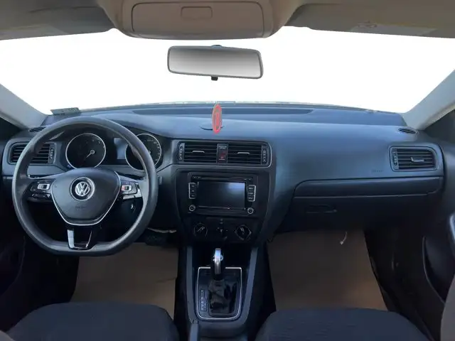 2015 Volkswagen Jetta Sedan Trendline - Photo 15