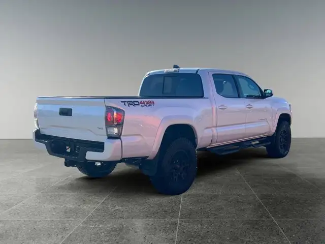 2023 Toyota Tacoma - Photo 7