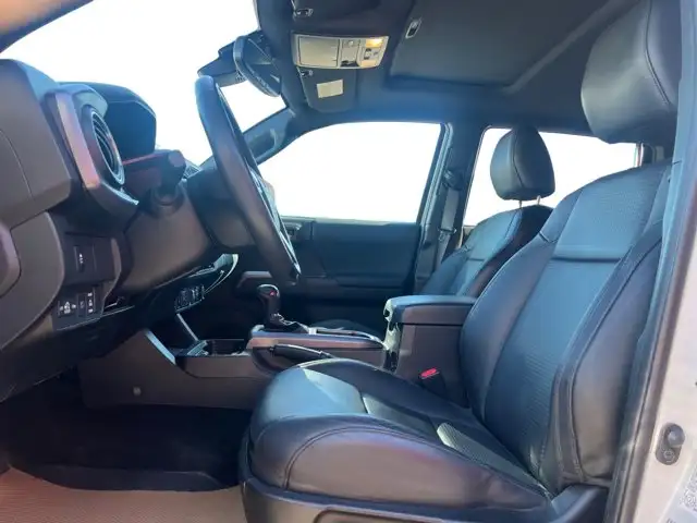 2023 Toyota Tacoma - Photo 12