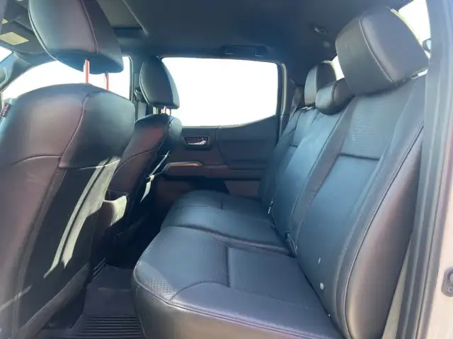 2023 Toyota Tacoma - Photo 13