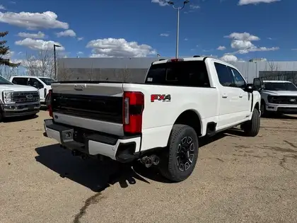 2026 Ford F-350 PLATINUM w/FX4, 5th WHL PREP, MNRF & 2KW PRO PWR - Photo 3