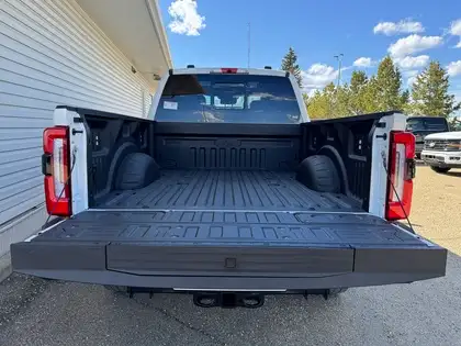 2026 Ford F-350 PLATINUM w/FX4, 5th WHL PREP, MNRF & 2KW PRO PWR - Photo 16