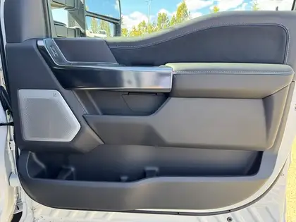 2026 Ford F-350 PLATINUM w/FX4, 5th WHL PREP, MNRF & 2KW PRO PWR - Photo 21