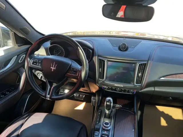 2018 Maserati Levante S GranLusso - Photo 16