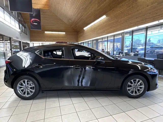 2026 Mazda3 Sport GS - Photo 4