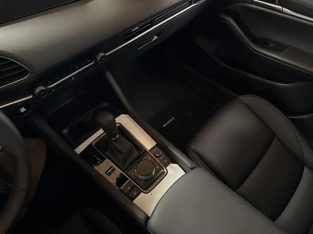 2026 Mazda3 Sport GS - Photo 9