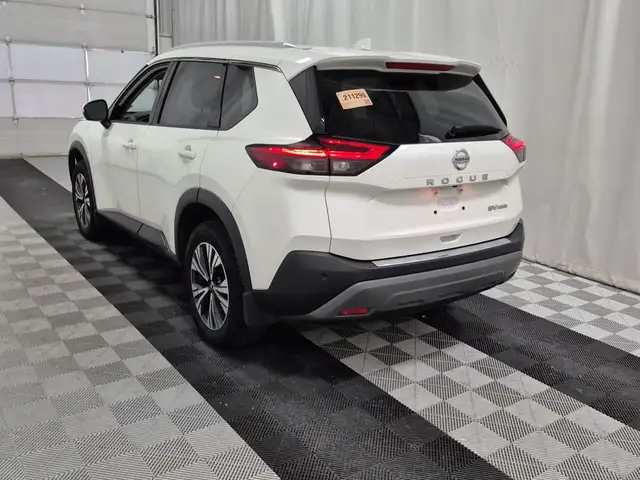 2021 Nissan Rogue - Photo 3