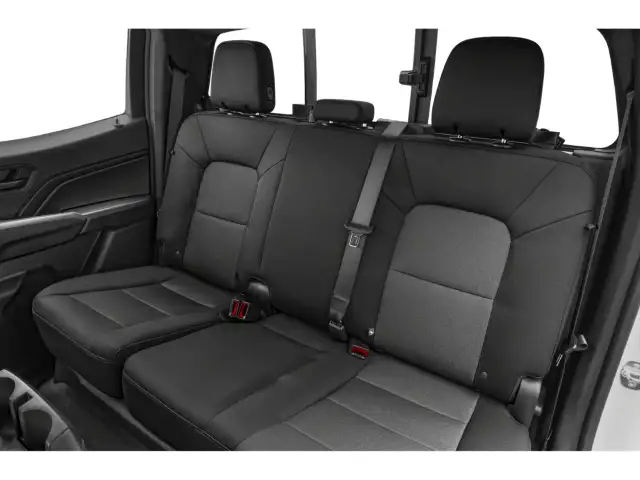 2024 Chevrolet Colorado - Photo 3