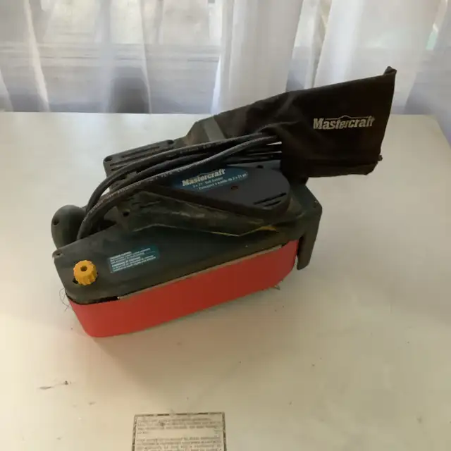 Belt sander - Photo 2