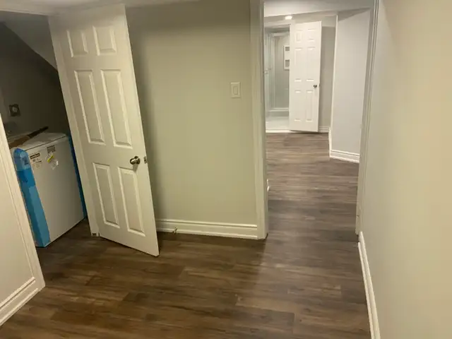 basement for rent - Photo 8