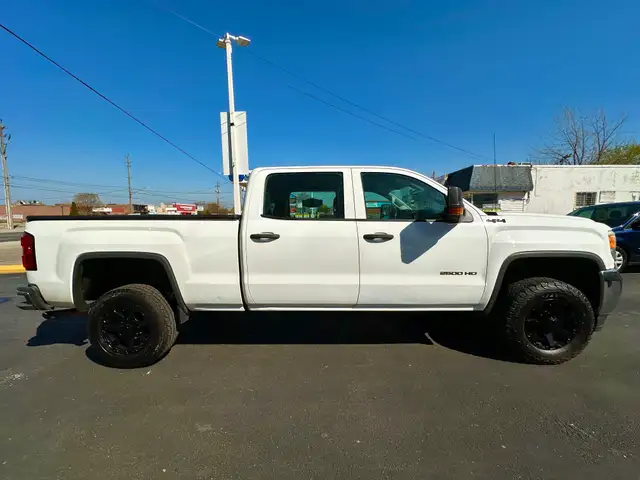 2015 GMC SIERRA 2500HD SLE CREW CAB 4X4 6.0L V8 CERTIFIED - Photo 4