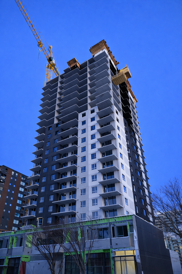 Exterior Caulking Technician – Commercial Projects (Calgary) - Photo 3