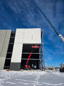 Exterior Caulking Technician – Commercial Projects (Calgary) - Photo 4