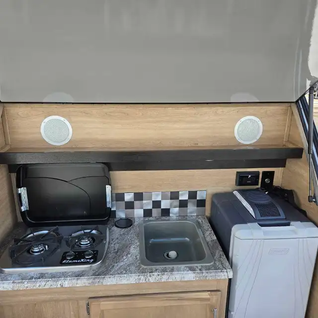 Bushwacker Teardrop style adventure trailer - Photo 4