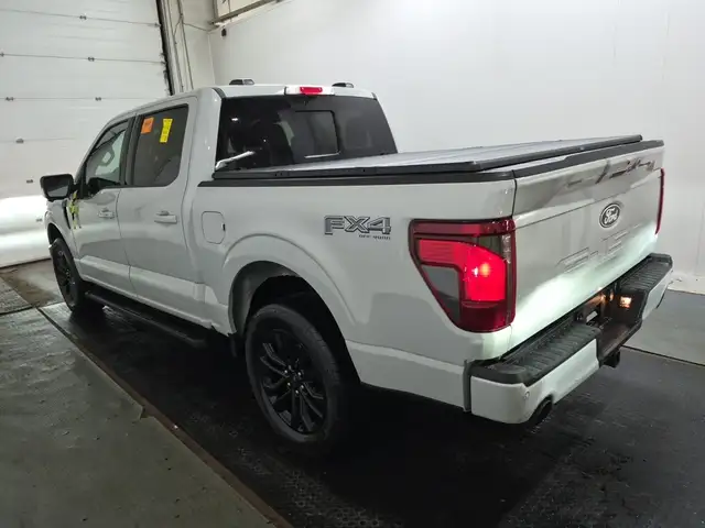 2024 Ford F-150 XLT 4WD FX4 302A Black Edition Low Kms Hard Tonn - Photo 5