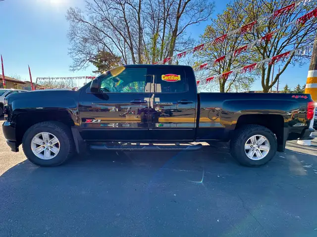 2019 CHEVROLET SILVERADO 1500 LD LT Z71 4X4 5.3L V8 CERTIFIED - Photo 2