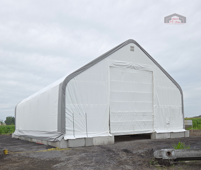 OFFRE IMBATTABLE :  Abri 40x64x23 Robuste – Installée à 24 999 $ - Photo 3
