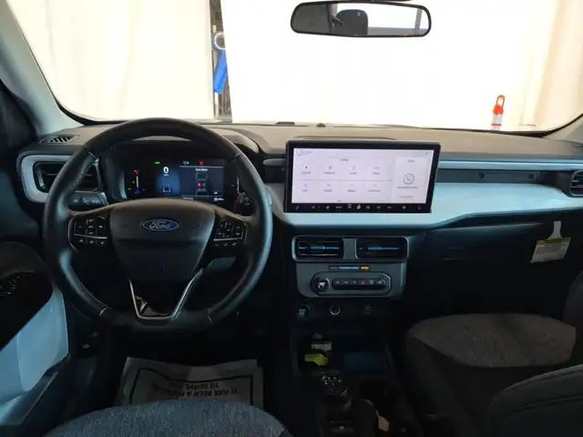 2025 Ford Maverick XLT Hybrid AWD 301A - Photo 10