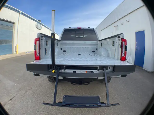 2026 Ford Super Duty F-350 SRW Platinum PLUS 713A - Photo 39