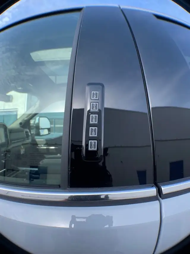 2026 Ford Super Duty F-350 SRW Platinum PLUS 713A - Photo 40