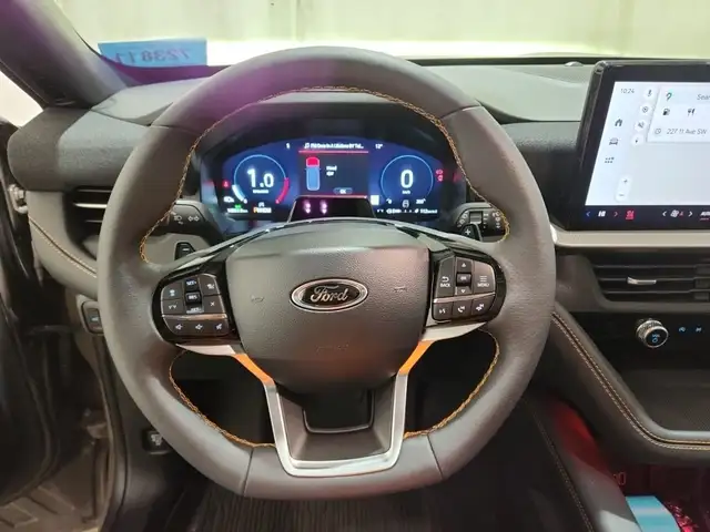 2026 Ford Explorer Tremor 800A - Photo 9