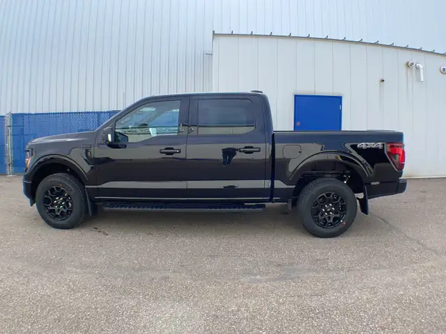 2026 Ford F-150 XLT 302A - Photo 2