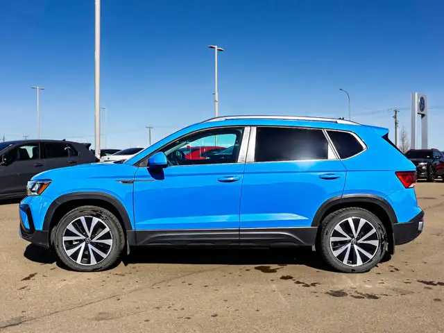 2023 Volkswagen Taos Comfortline | Remote Start | Sunroof Pkg - Photo 4