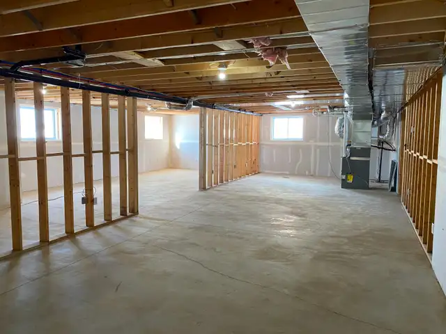 For Rent - 2 Plus 1 Bedroom Home in Kemble - Photo 10