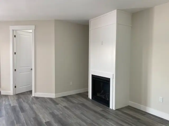 For Rent  - 2 Plus Bedroom in Kemble - Photo 5