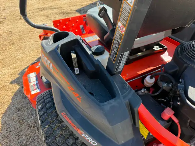 2019 Kubota Z421 Zero Turn Mower 60" Deck - Photo 4