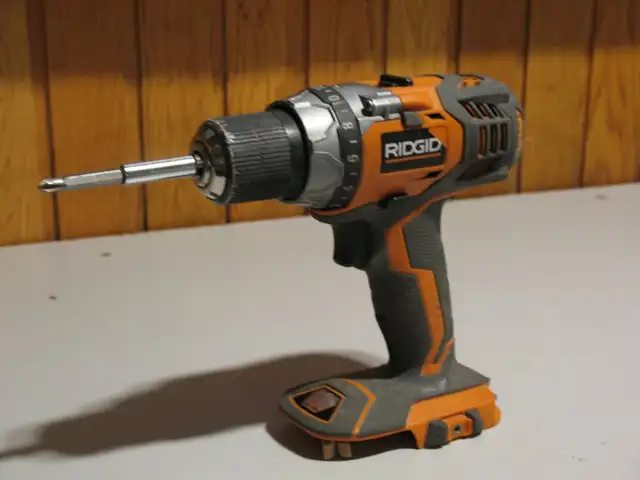 3 RIDGID 18 Volt Cordless Power Tools - Photo 8