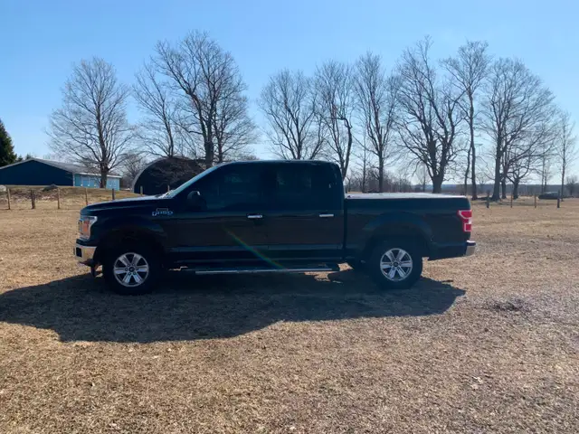 2018 F150 XLT - Photo 2