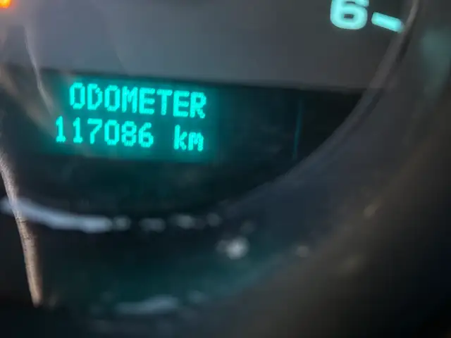 Safetied-2010 Chevy Silverado LS 4WD ext cab/ low miles/ no rust - Photo 10