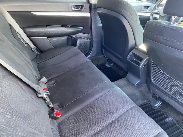 2013 Subaru Outback 2.5i Touring - Photo 11