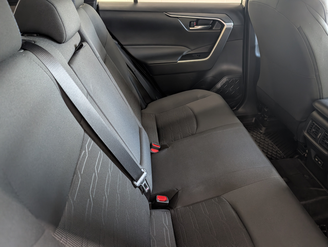 2022 Toyota RAV4 Hybrid SE AWD, - Photo 7