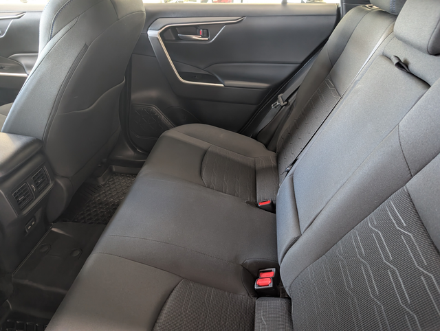 2022 Toyota RAV4 Hybrid SE AWD, - Photo 10