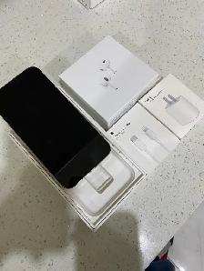 iPhone 14 Pro Max 1Tb 86% batt Airpods/Fast Charger/Delivery