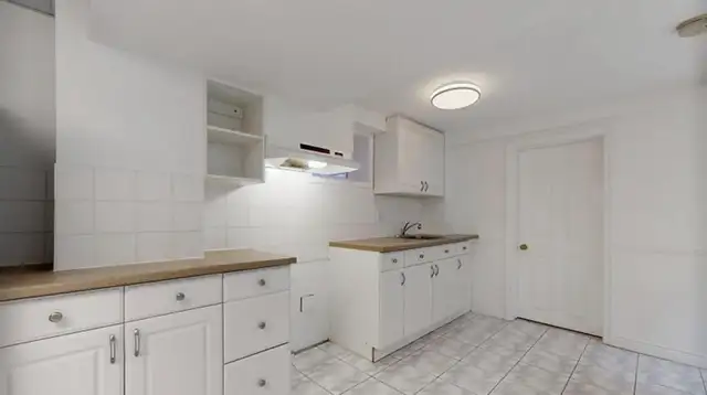 2 Bedroom Basement for rent - Photo 3