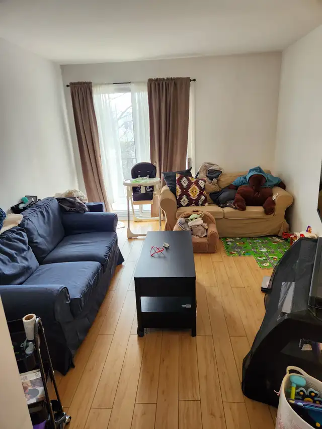 Mirabel  4 1/2 à louer   2 e étage  950.00 par mois - Photo 3