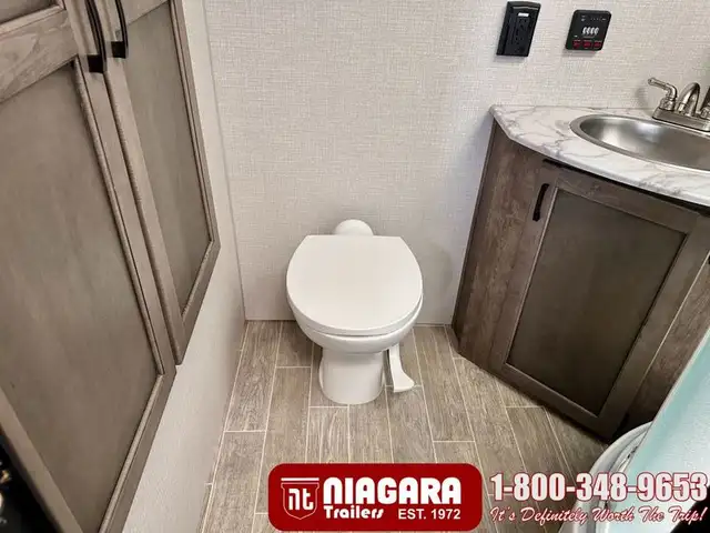 2021 VENTURE SONIC LITE 150VRB Travel Trailer - Photo 16