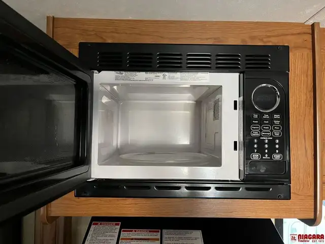 2015 STARCRAFT LAUNCH ULTRA LITE 26BHS Travel Trailer - Photo 12