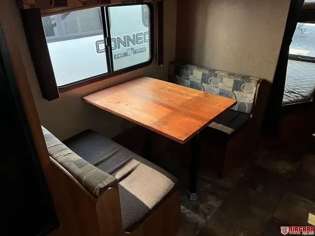 2015 STARCRAFT LAUNCH ULTRA LITE 26BHS Travel Trailer - Photo 18