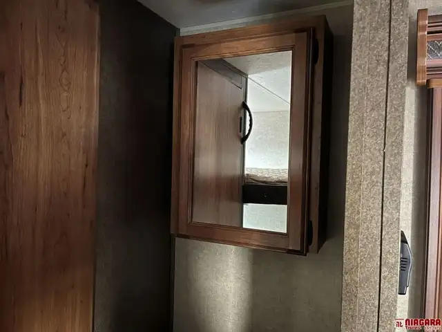 2015 STARCRAFT LAUNCH ULTRA LITE 26BHS Travel Trailer - Photo 26