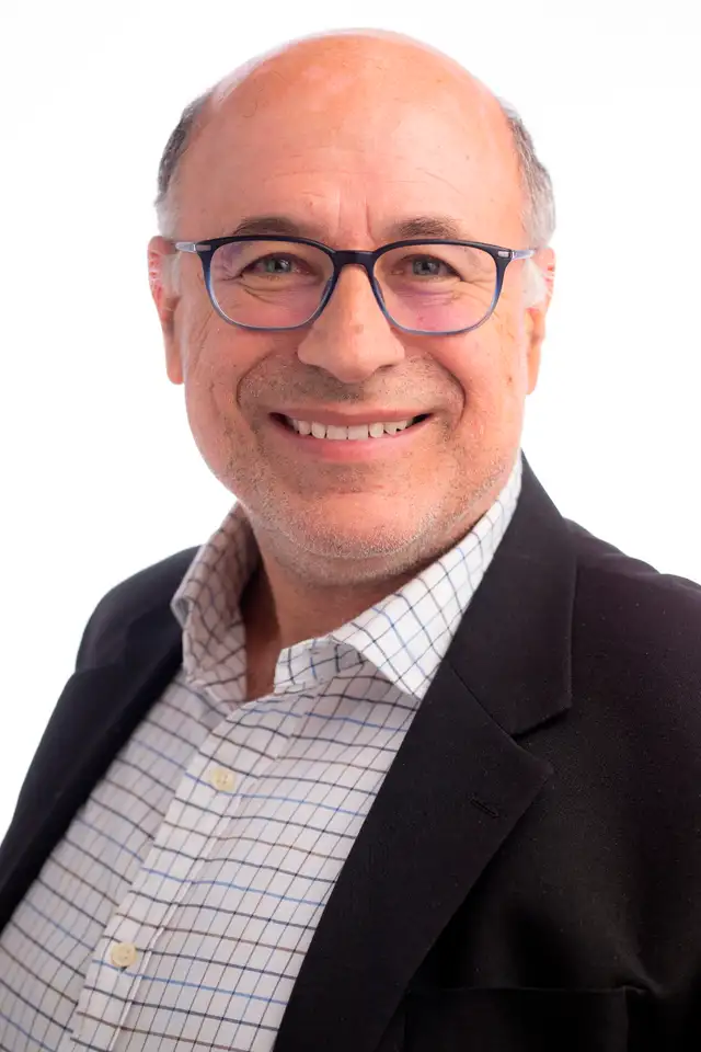 ASSOCIATE OR LOCUM CHIROPRACTOR AVAILABLE IMMEDIATELY